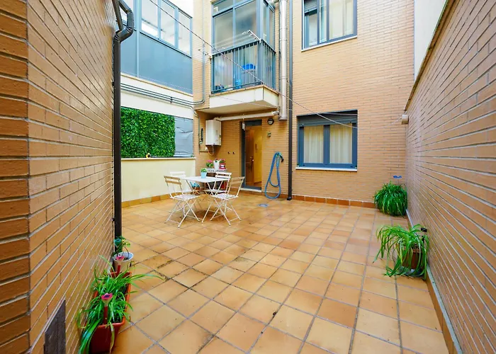 El Patio De Miren זמורה